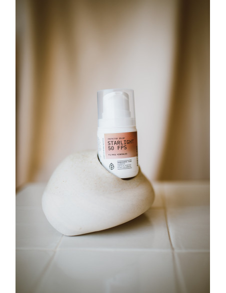 Crema Solar 50 FPS-Starlignt (50ml) - Santulana